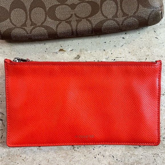 Coach Signature PVC Pop Pouch Khaki/Coral F52619 - Picture 6 of 9